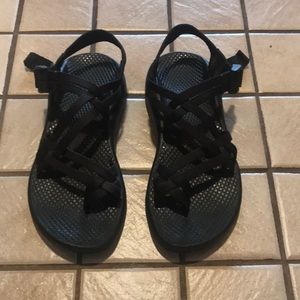 LIKE NEW Black Chacos Double Strap Size 6